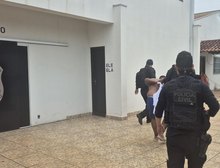 Polícia Civil prende três investigados por sequestrar irmãos, torturar e matar um deles em Rondonópolis, MT