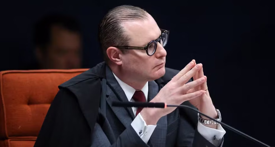 Zanin suspende eleições indiretas para governador do Rio de Janeiro