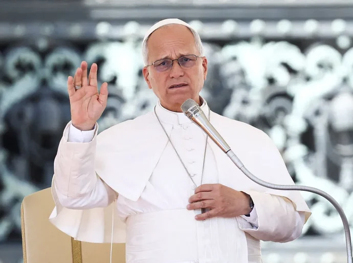 Papa Leão XIV compartilha primeira mensagem após diagnóstico de câncer
