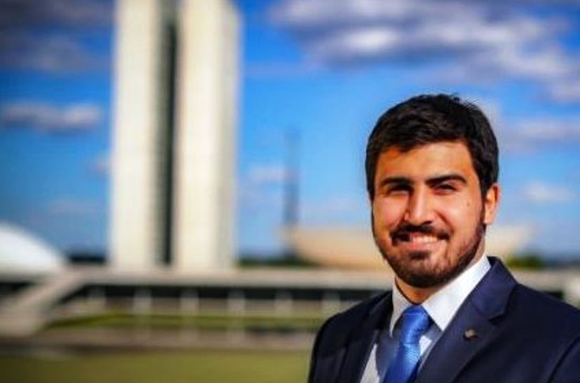Emanuelzinho é o único parlamentar de MT a não abrir mão da aposentadoria especial na Câmara