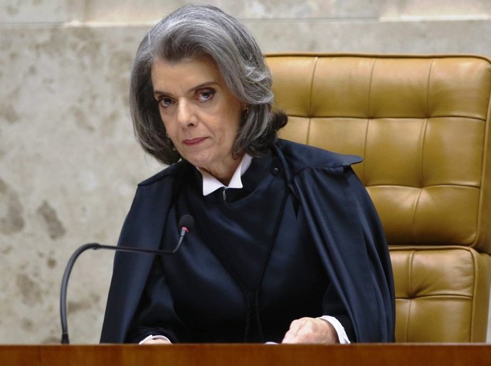 Cármen Lúcia muda voto, e 2ª Turma do STF declara que Moro foi parcial ao condenar Lula