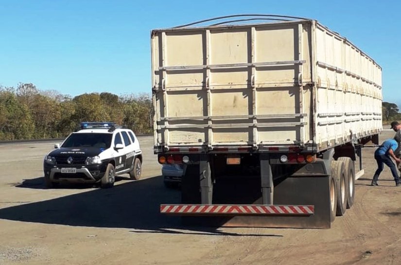 Carga de madeira roubada em Diamantino foi  recuperada por Policiais Civis da 3ª Delegacia do Coxipó, em Cuiabá
