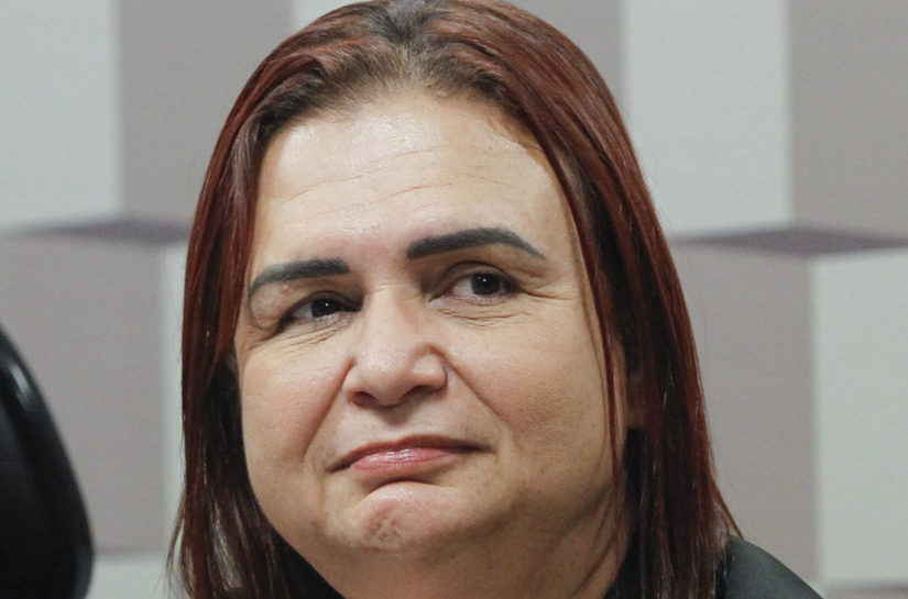 ESCÂNDALO NA EDUCAÇÃO: Rosa Neide (PT) e empresários são alvos de processo por desvio de recursos públicos