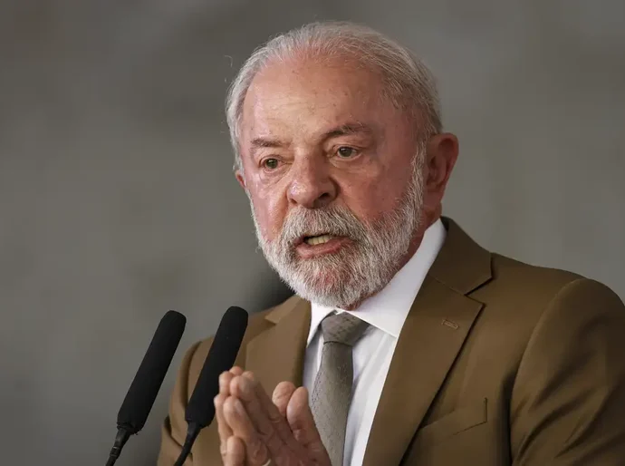 Governo Lula zera impostos do diesel para tentar segurar alta do combustível com guerra no Irã