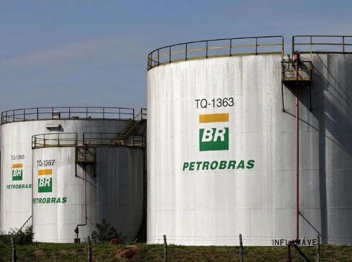 Brasil socorre Argentina com Petrobras e evita colapso energético no país