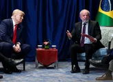 Trump não mencionou Bolsonaro em reunião com Lula, diz governo brasileiro