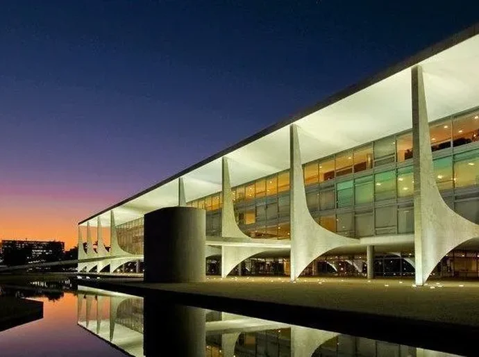 Governo quer incluir sobretaxa a apostas em PEC da Segurança