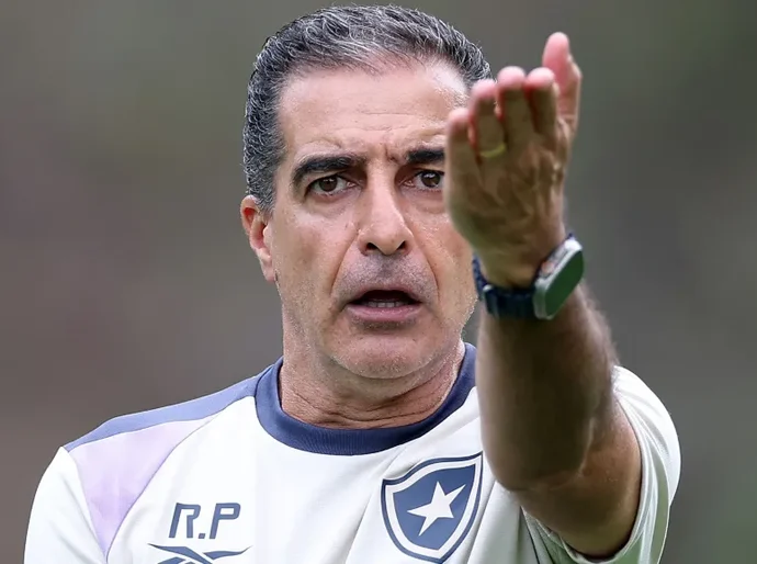 Botafogo demite Renato Paiva após eliminação no Mundial de Clubes