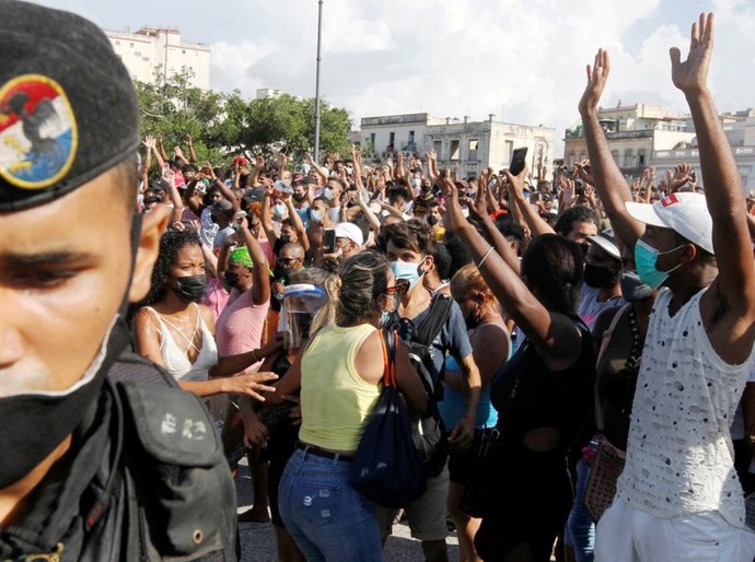 Cuba promove apagão digital para silenciar protestos
