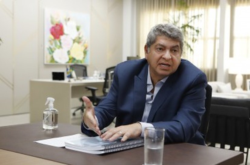 Conselheiro do TCE afirma que 5,2 mil beneficiários podem perder saque do Bolsa Família em MT