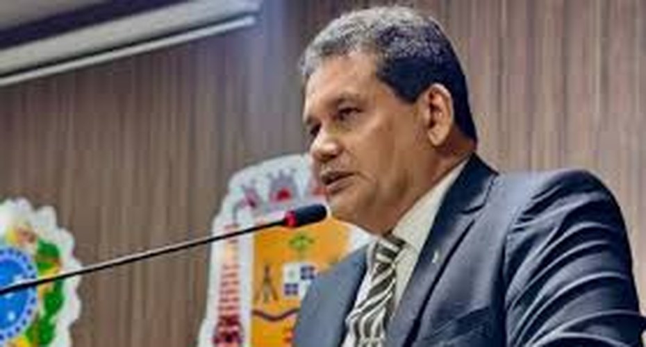 Câmara desafia prefeita, reelege Wanderley e aprofunda guerra política em Várzea Grande