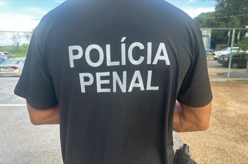 Polícia Penal prende mulher que tentava entrar com droga em penitenciária