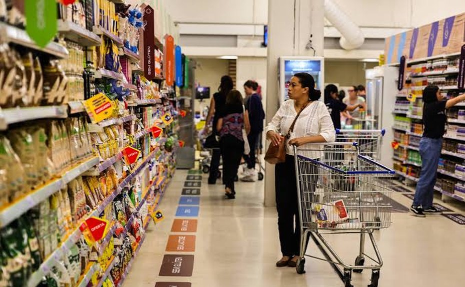 Inflação sobe 0,16% em junho com alívio em alimentos e combustíveis