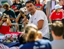Quem foi Charlie Kirk, ativista aliado de Trump morto em atentado