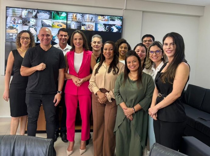 Prefeito e secretária Deisi Bocalon alinham estratégias e marcam início de nova fase na saúde de Cuiabá