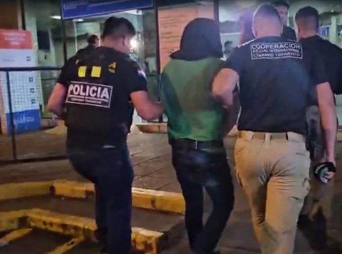 Silvinei é entregue a autoridades brasileiras após prisão no Paraguai