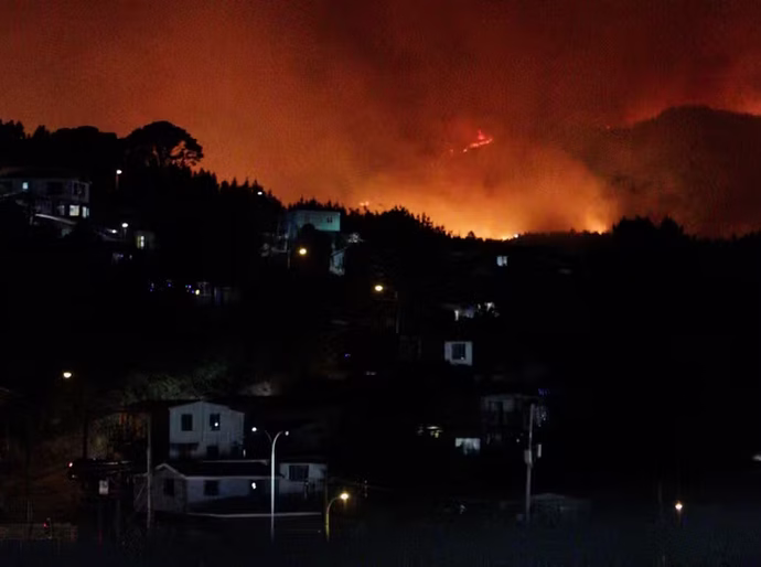 Incêndios no sul do Chile deixam 16 mortos e mais de 50 mil desalojados