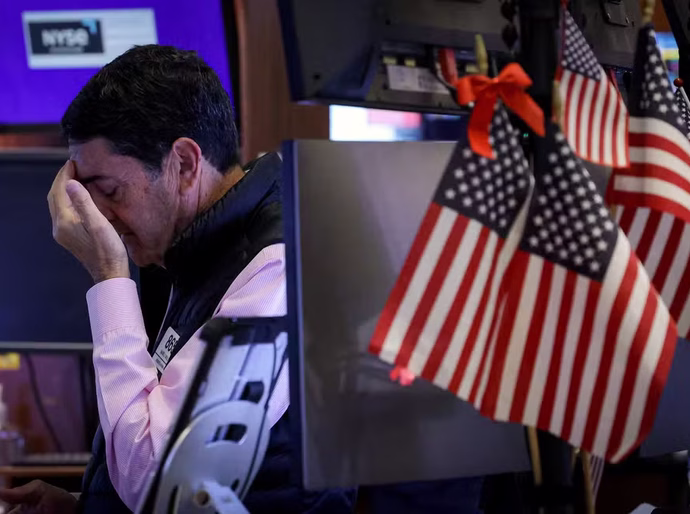 Dólar, bolsas, bitcoin: veja o impacto do tarifaço de Trump nos mercados