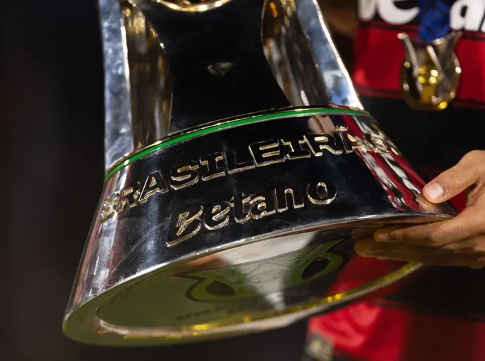 Brasileirão: Ceará e Fortaleza rebaixados; Inter, Santos e Vitória escapam