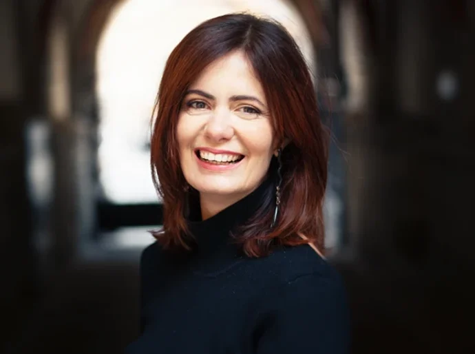 'Ninguém nasce monogâmico. E ninguém pergunta se você tem interesse em ser monogâmico'