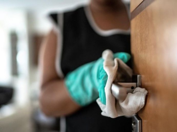 'Quebrei o braço e fiquei sem dinheiro para comida': os limites da PEC das Domésticas, 10 anos depois