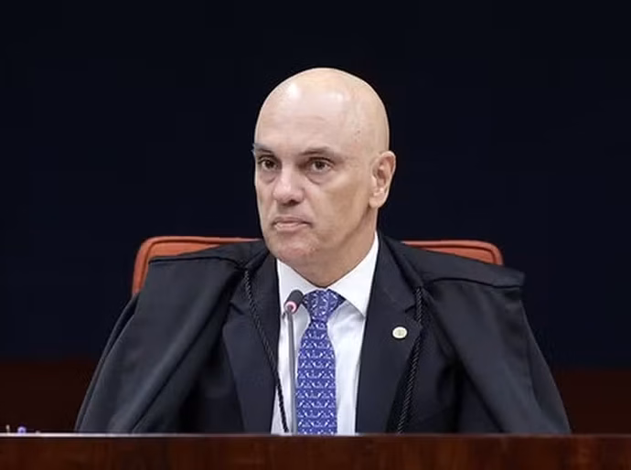 Moraes suspende aplicação de Dosimetria e aguarda análise do STF