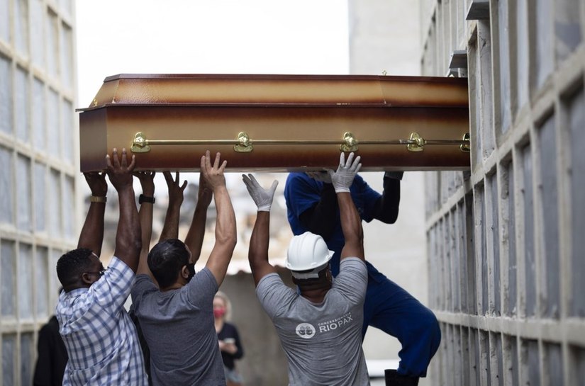 Mundo chega a 3 milhões de mortes por Covid com piora da pandemia na América do Sul