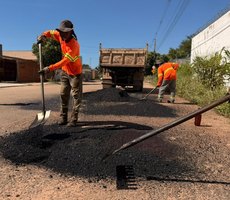Prefeitura de Cuiabá recupera mais de 45 mil buracos em 2026 e amplia mutirão para a região Norte
