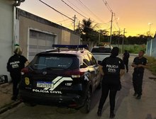 Polícia Civil cumpre 98 ordens judiciais e desarticula esquema de distribuição de drogas na região metropolitana de Cuiabá