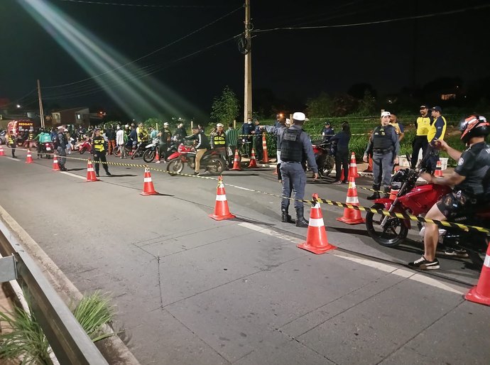 Operação Lei Seca termina com remoção de 53 motocicletas na noite de quarta-feira,13, em Cuiabá