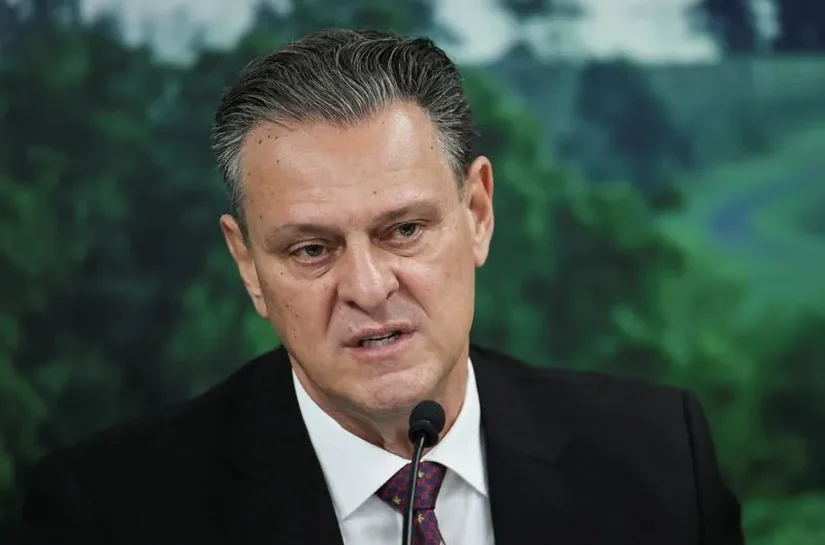 CPMI do INSS: Lula exonera Fávaro para votar contra relatório