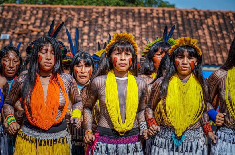 Feira selecionada em edital da Secel promove economia criativa dos povos indígenas no Território do Xingu