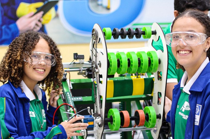 Estudantes de Várzea Grande vão representar a Rede Estadual de Ensino em campeonato nacional de robótica