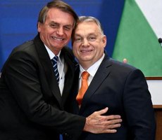 Bolsonaro na embaixada da Hungria: quais são os vínculos do ex-presidente com Viktor Orbán