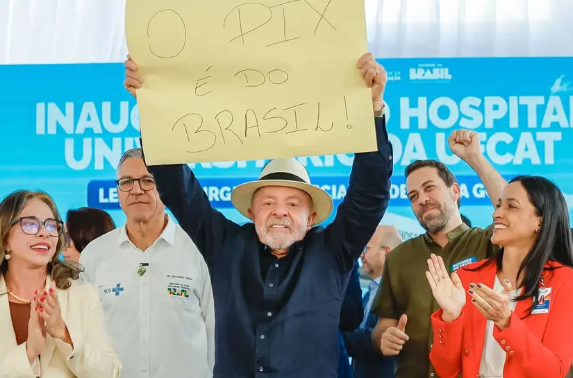 Lula defende Pix e diz que sistema brasileiro assusta norte-americanos
