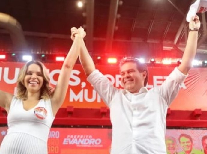 Evandro Leitão vence apertado em Fortaleza e faz 'gol de honra' do PT nas capitais