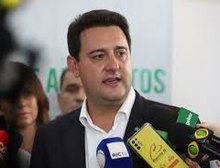 Ratinho Jr. decide concluir mandato no Paraná e sai da corrida presidencial