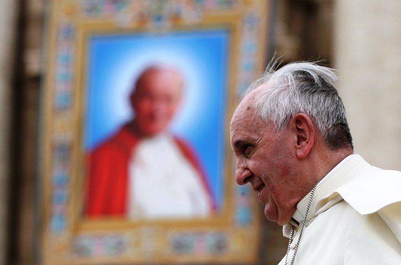 Discrição e pouca transparência geram apreensão sobre saúde de Francisco