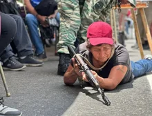 O treinamento de civis na Venezuela para 'guerra não declarada' com EUA: 'Se tiver que morrer lutando, eu morro'