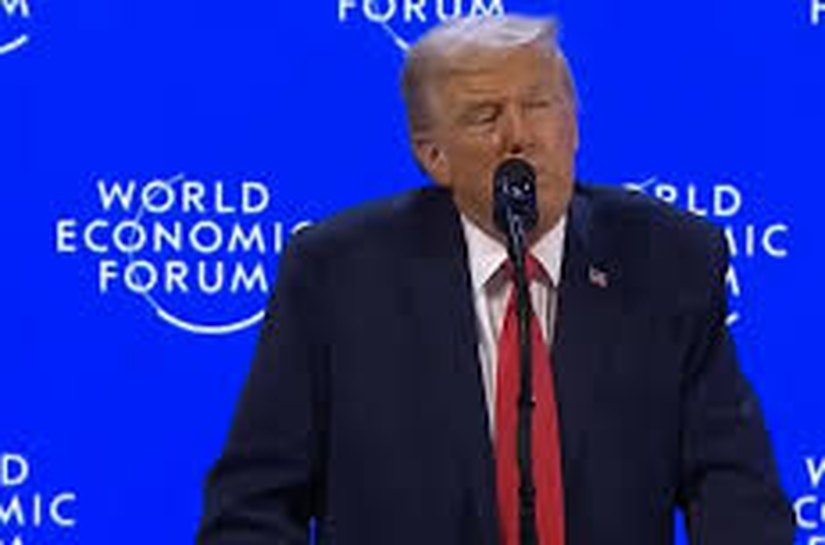 Trump diz que não usará força para conseguir Groenlândia e exige negociação