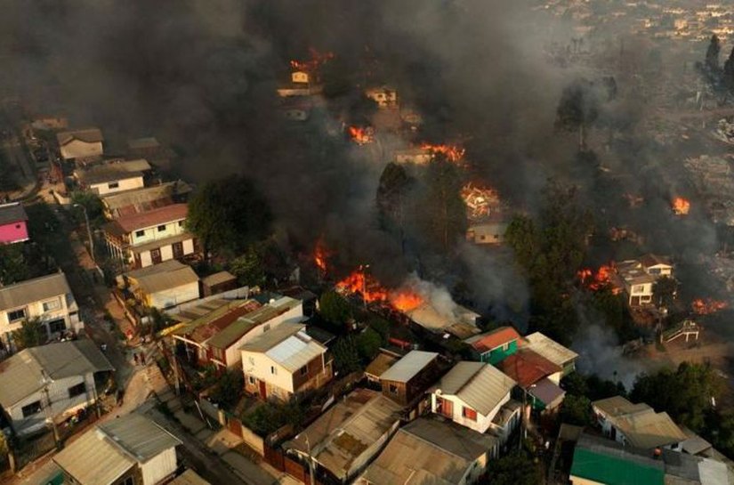'Número de vítimas certamente aumentará': por que Chile declarou emergência após dezenas de mortes em incêndios