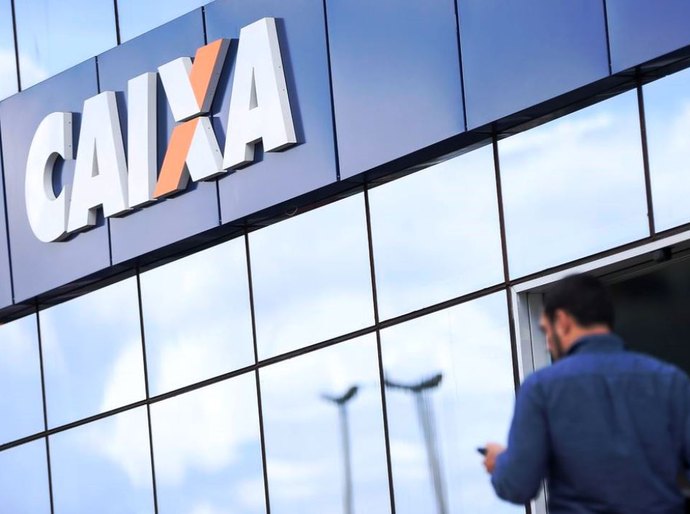 Caixa abrirá 770 agências amanhã das 8h às 12h