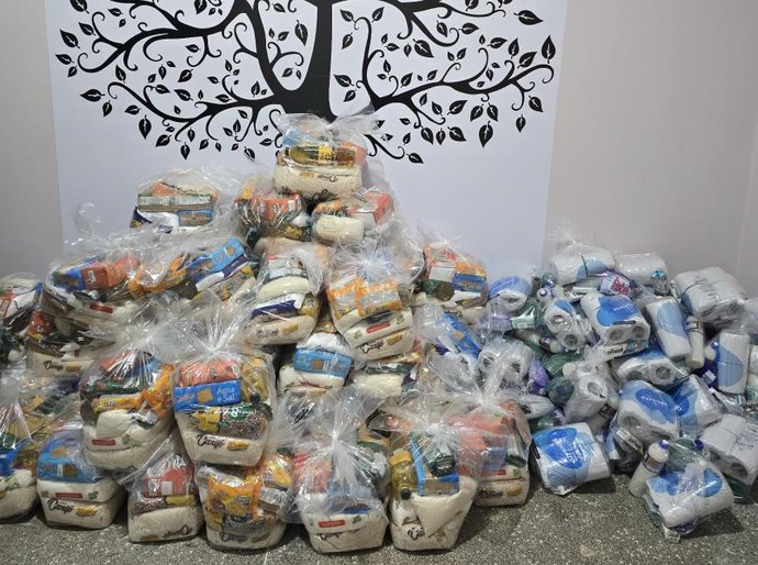 Polícia Civil apreende 92 cestas básicas que seriam distribuídas pelo Comando Vermelho em MT