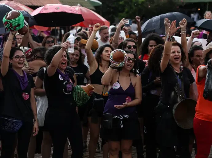 Em Brasília, mulheres denunciam feminicídios e a omissão do Estado