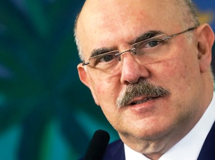 Toffoli manda Polícia Federal ouvir ministro da Educação antes de decidir sobre inquérito