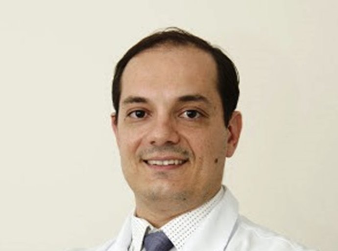 Conheça o médico ortopedista de 36 que ‘surrou’ em Cuiabá a veterinária Cristiane Budib, de 41, sua namorada