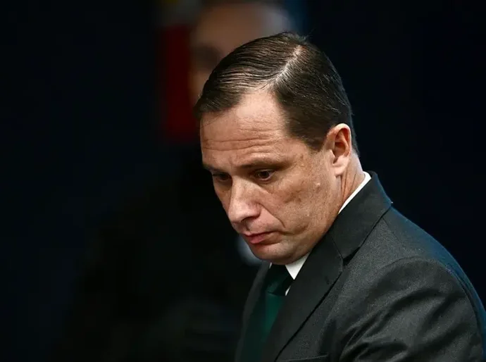 STF tem maioria para condenar Mauro Cid por tentativa de abolição do Estado democrático de direito
