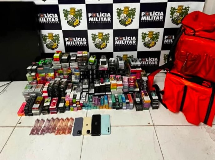 Polícia Militar apreende 668 cigarros eletrônicos e prende dois faccionados em Jaciara