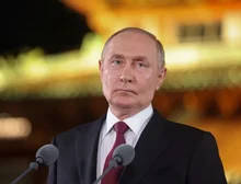 Putin diz que EUA usam guerra na Ucrânia para justificar tarifas ao Brasil