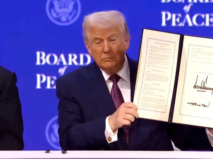 Conselho de Paz: Trump será presidente por tempo indefinido; entenda